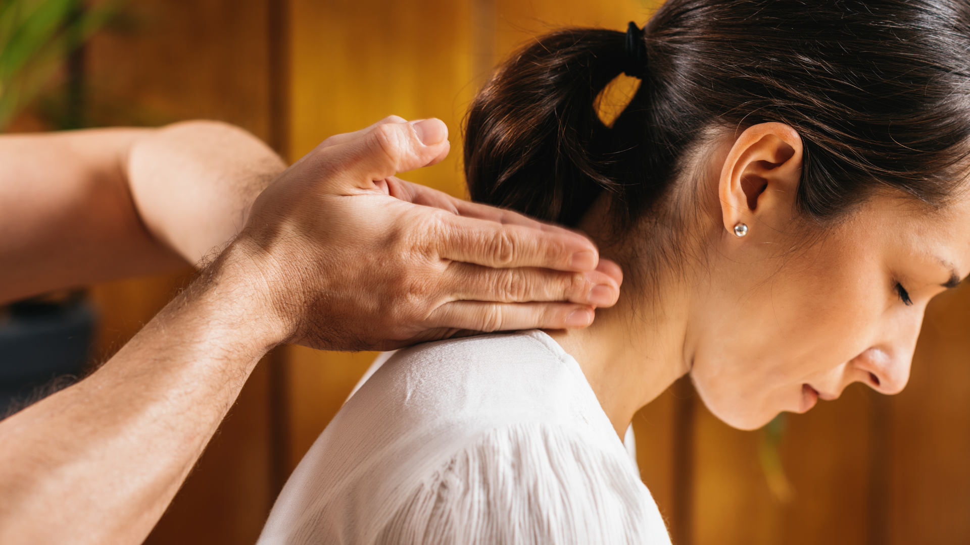 Neck, Schouder, Rug massage -
Bangkok Thaise Massage Utrecht